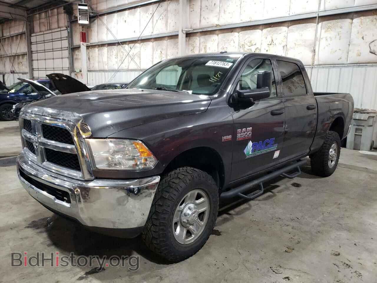 Photo 3C6UR5CJ5JG302686 - RAM All Models 2018