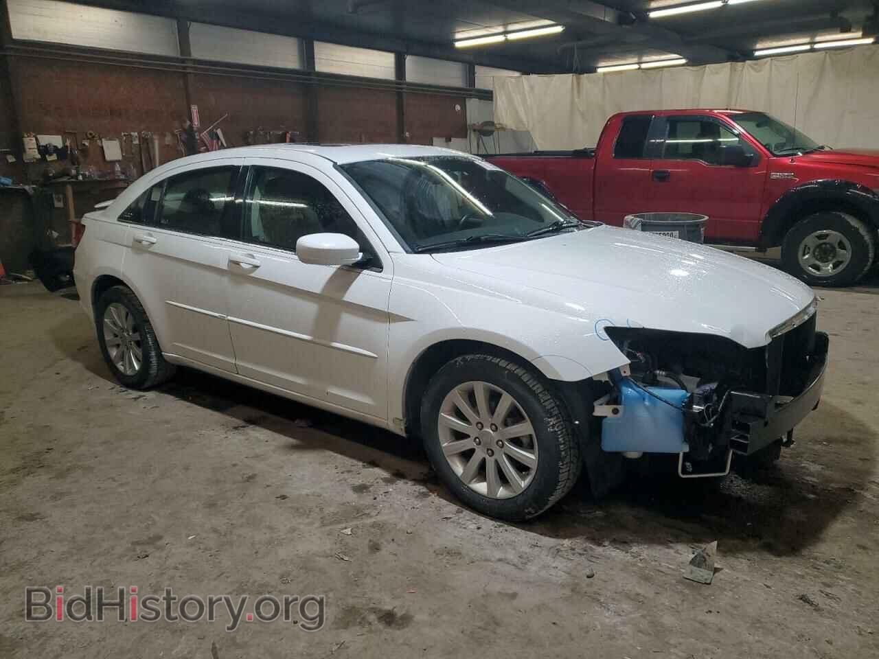 2012 CHRYSLER 200 - VIN: 1C3CCBBG2CN316683 - Фото 4