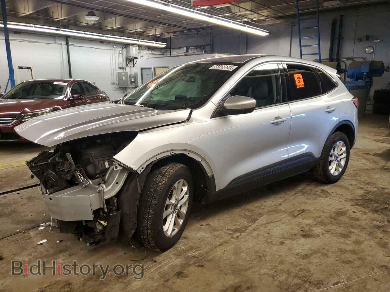 Photo 1FMCU9G63LUA26519 - FORD ESCAPE 2020