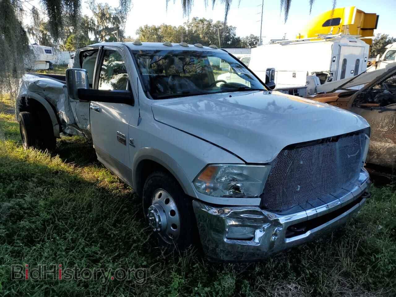 2011 DODGE All Models - VIN: 3D73M4CL9BG621272 - Фото 4