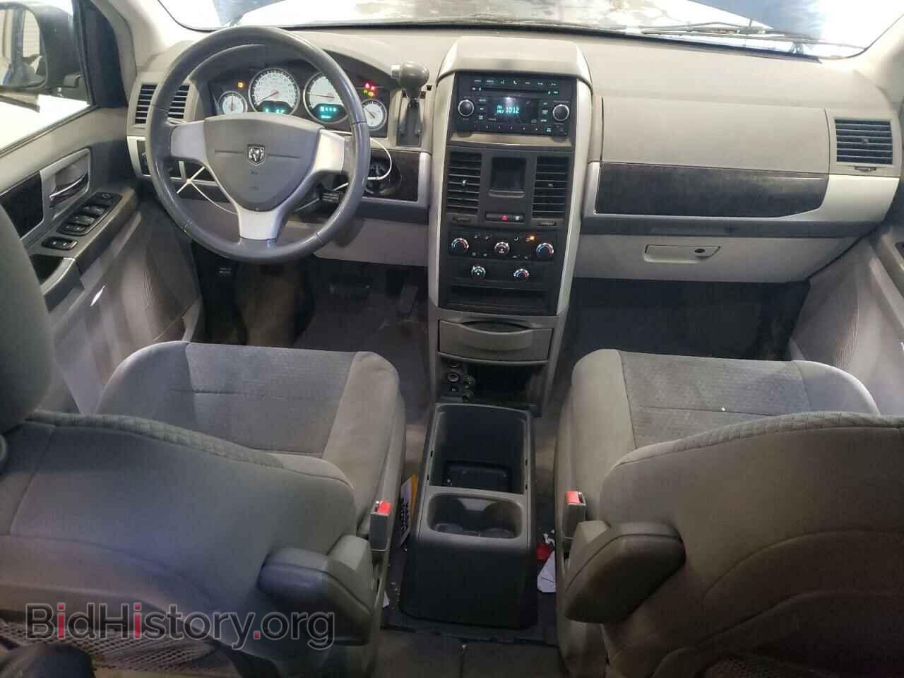 2010 DODGE CARAVAN - VIN: 2D4RN5D19AR412100 - Фото 8