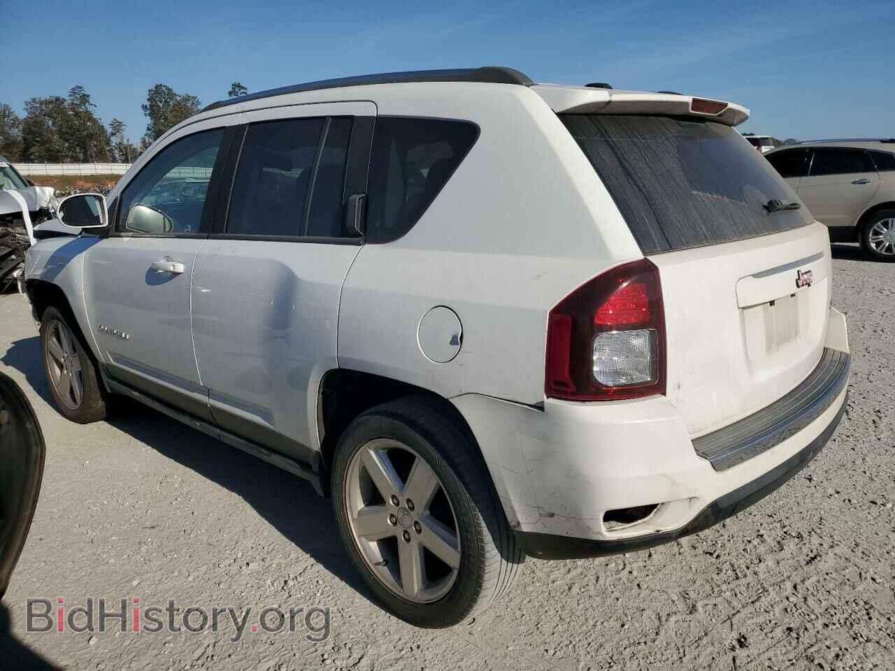 2014 JEEP COMPASS - VIN: 1C4NJCEA2ED671207 - Photo 2