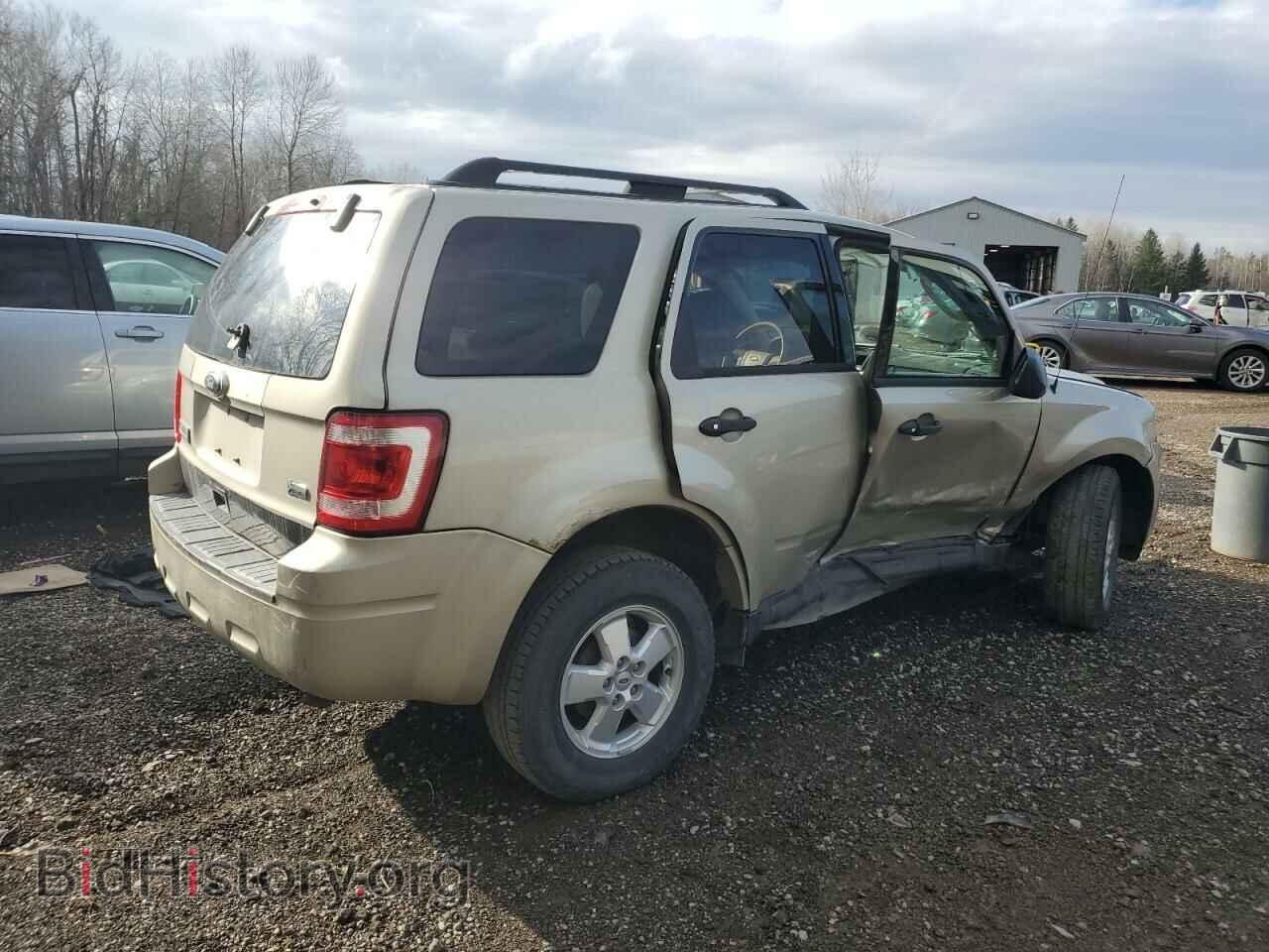2010 FORD ESCAPE - VIN: 1FMCU0DG5AKC70187 - Фото 3