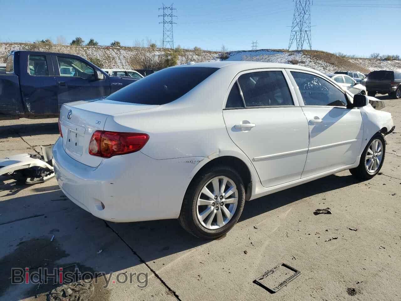 2010 TOYOTA COROLLA - VIN: 1NXBU4EE4AZ219932 - Фото 3