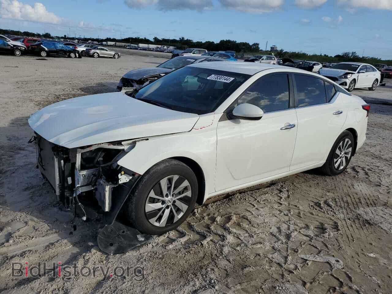Photo 1N4BL4BV5KC252012 - NISSAN ALTIMA 2019
