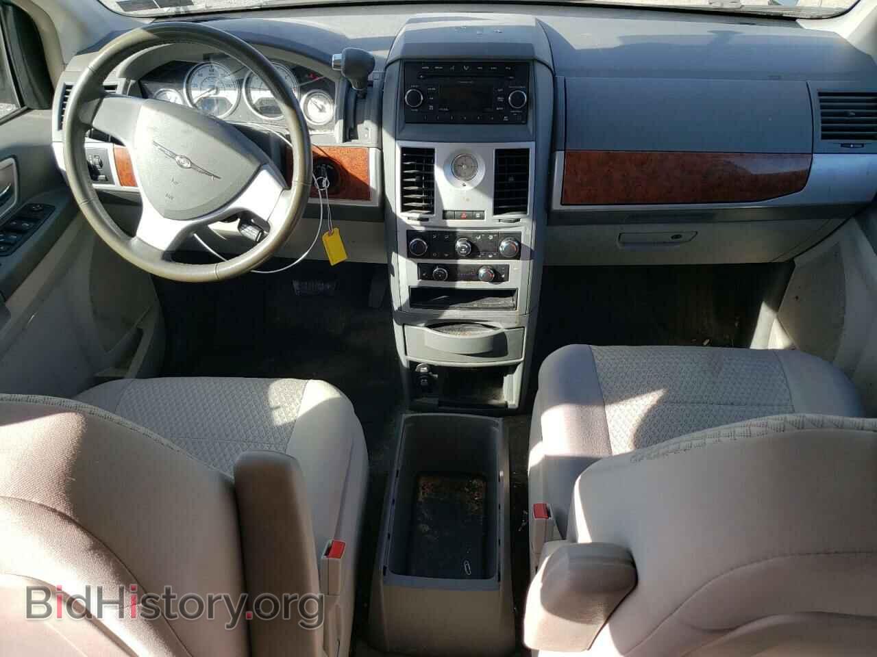 2009 CHRYSLER MINIVAN - VIN: 2A8HR54159R506329 - Photo 8