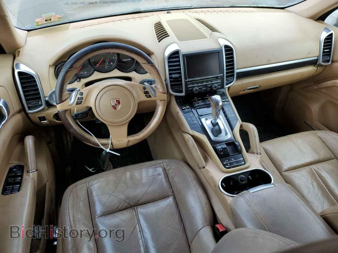 2011 PORSCHE CAYENNE - VIN: WP1AA2A27BLA06777 - Photo 8