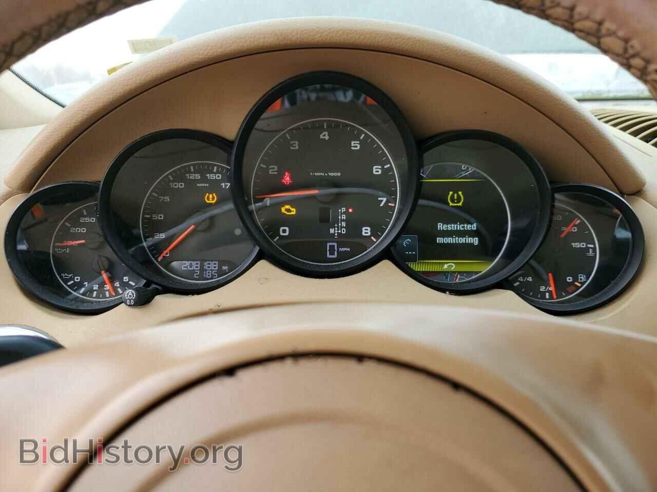 2011 PORSCHE CAYENNE - VIN: WP1AA2A27BLA06777 - Photo 9