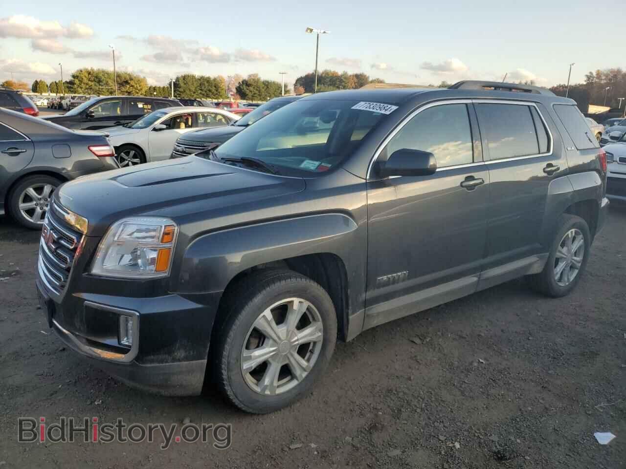 Фотография 2GKFLTE3XH6190256 - GMC TERRAIN 2017