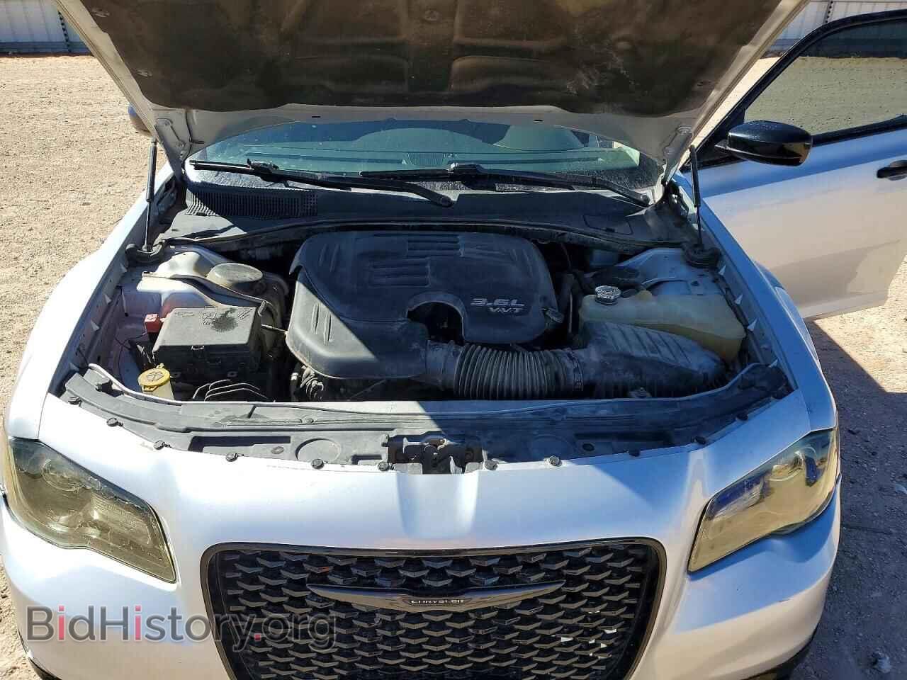 2020 CHRYSLER 300 - VIN: 2C3CCAAG0LH209359 - Фото 11
