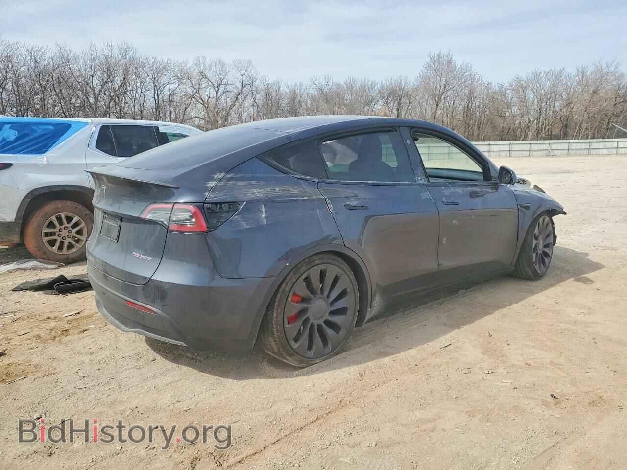 2025 TESLA MODEL Y - VIN: 7SAYGDEF2SA355324 - Photo 3