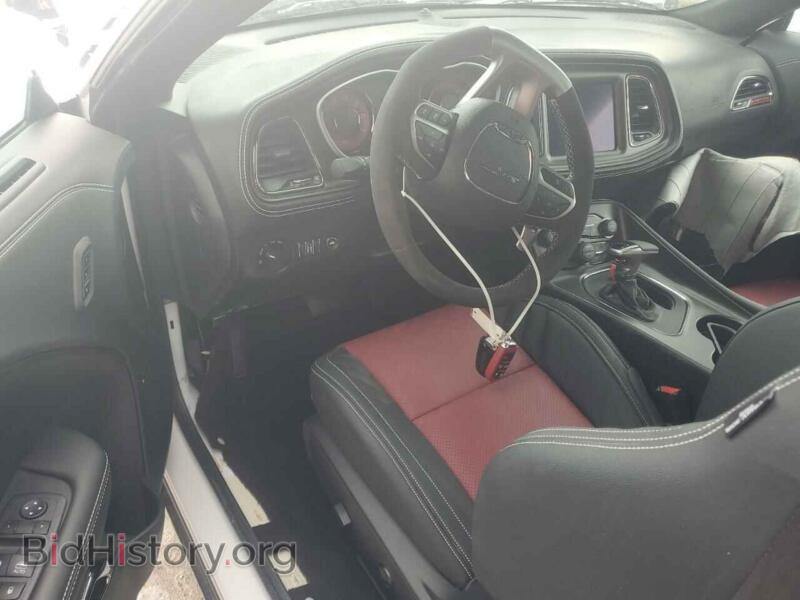 2023 Dodge CHALLENGER (VIN 2C3CDZC9XPH539980) — фото 8 из 13