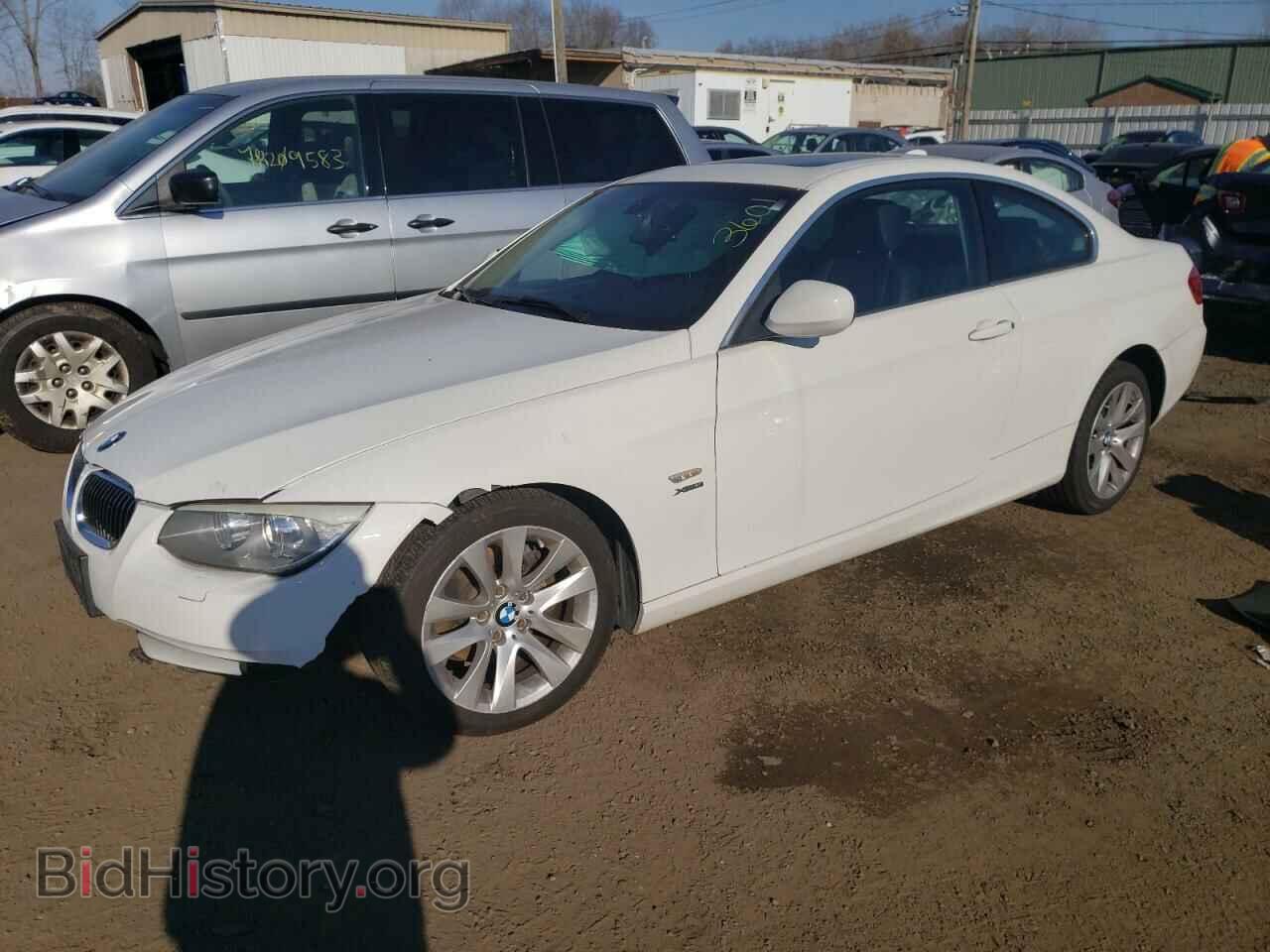 Photo WBAKF5C55BE655835 - BMW 3 SERIES 2011