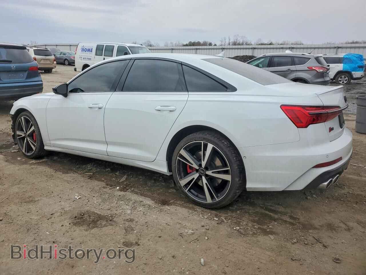2022 AUDI S6 - VIN: WAUFFBF2XNN053809 - Фото 2