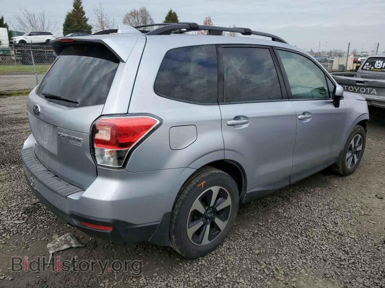 2017 SUBARU FORESTER - VIN: JF2SJAEC2HH442811 - Photo 3