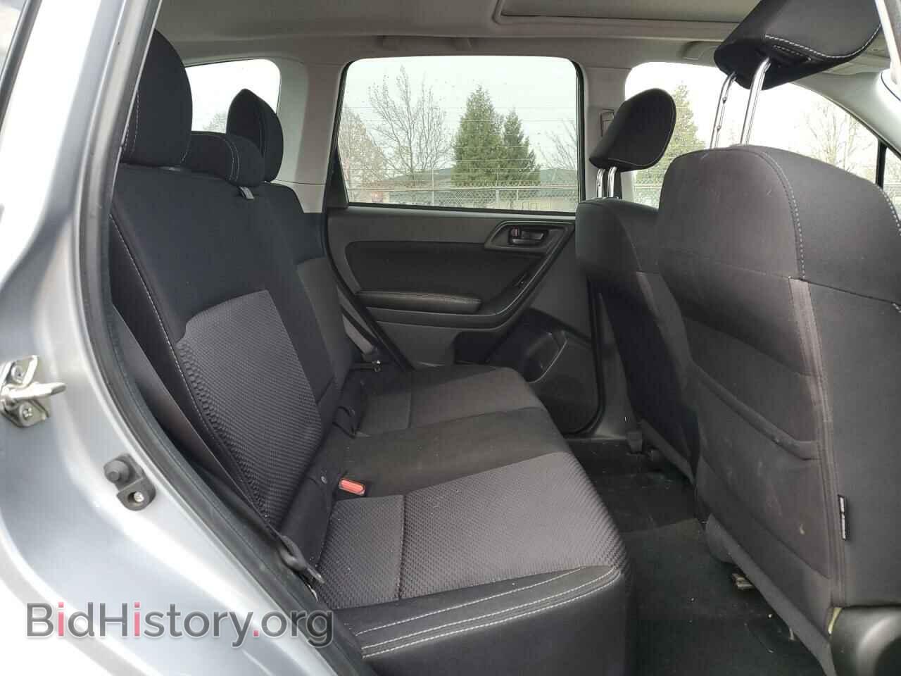 2017 SUBARU FORESTER - VIN: JF2SJAEC2HH442811 - Photo 10