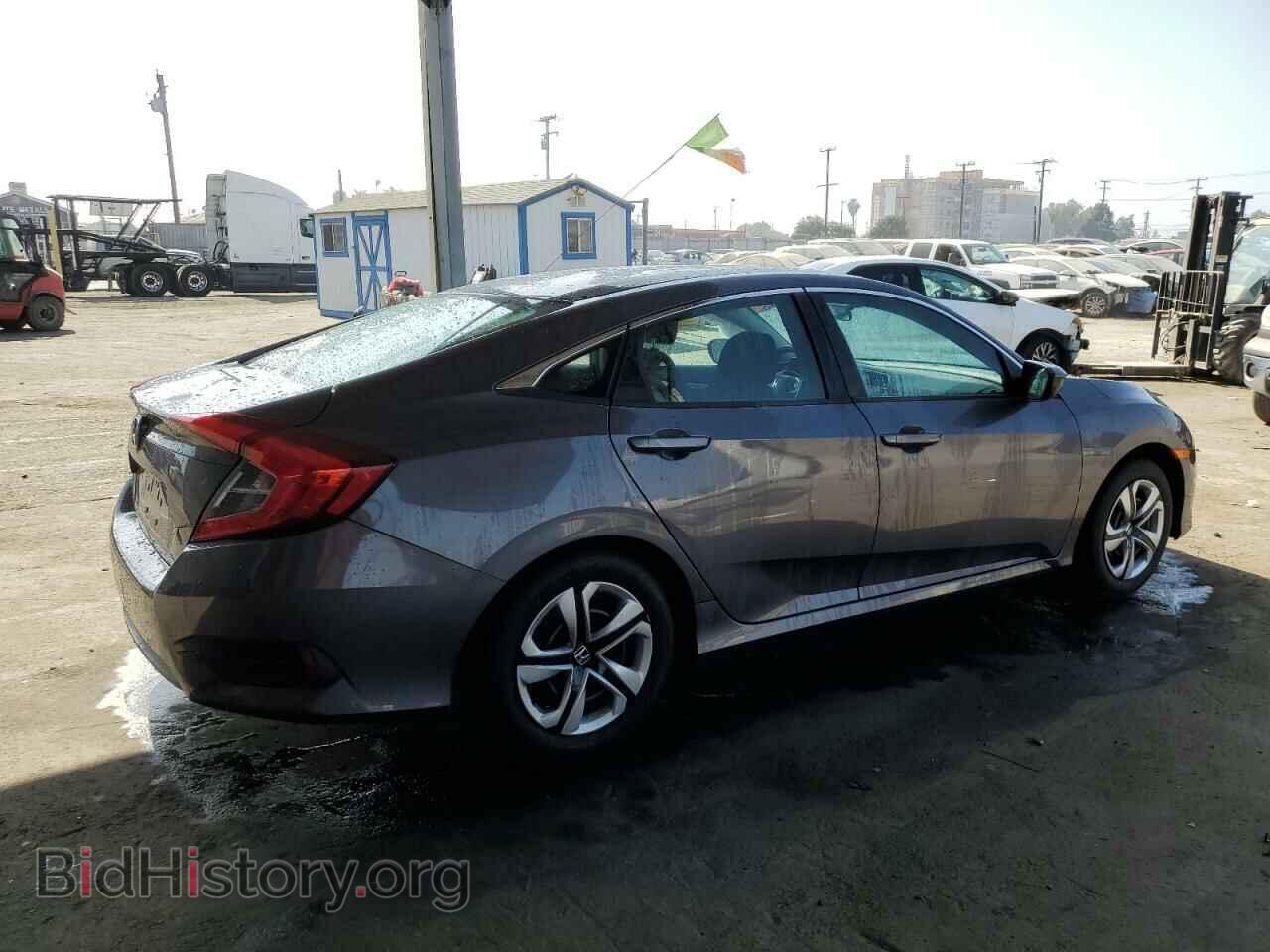 2017 HONDA CIVIC - VIN: 2HGFC2F58HH557876 - Фото 3