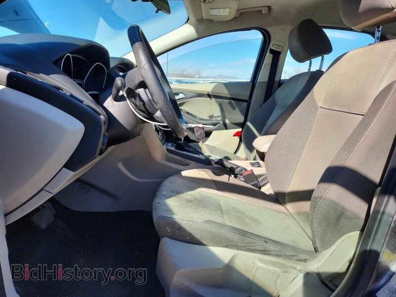 2014 Ford FOCUS (VIN 1FADP3F22EL259317) — фото 7 из 15