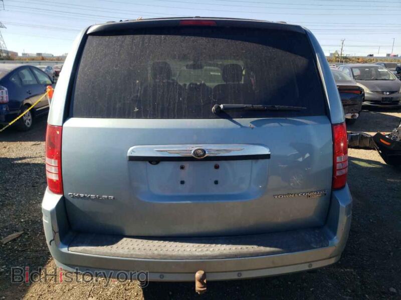 2010 Chrysler MINIVAN (VIN 2A4RR5D15AR381083) — photo 6 of 13