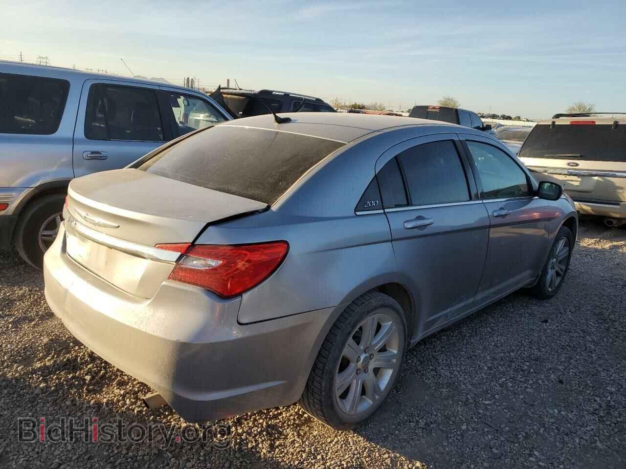 2013 CHRYSLER 200 - VIN: 1C3CCBAB2DN671926 - Фото 3
