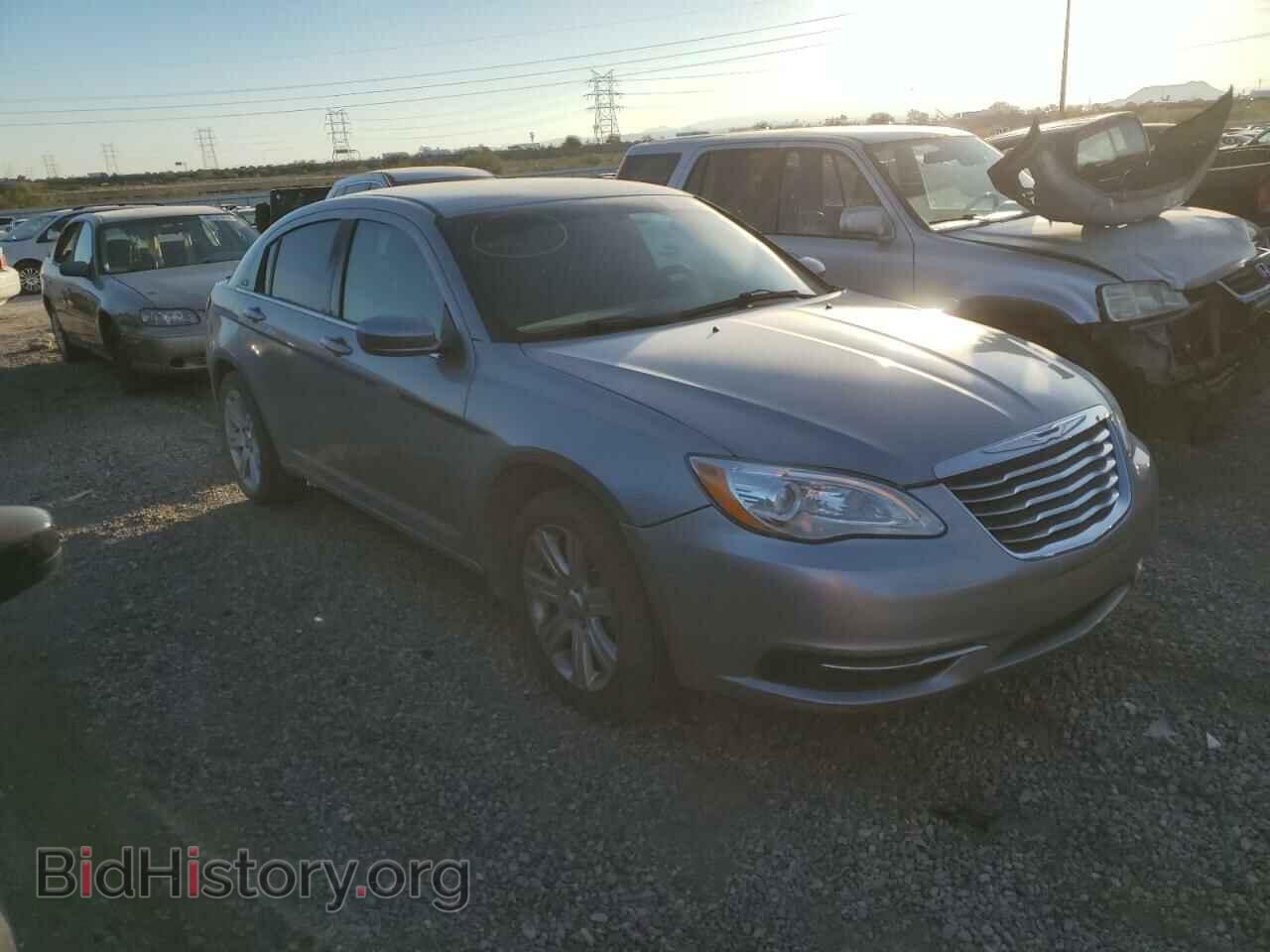 2013 CHRYSLER 200 - VIN: 1C3CCBAB2DN671926 - Фото 4