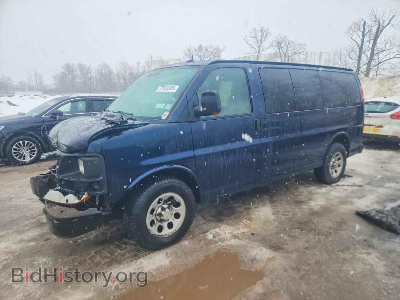 Фотография 1GNSGBF44B1169517 - CHEVROLET EXPRESS 2011