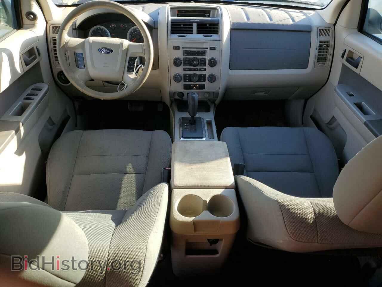 2010 FORD ESCAPE - VIN: 1FMCU0D70AKB09178 - Фото 8