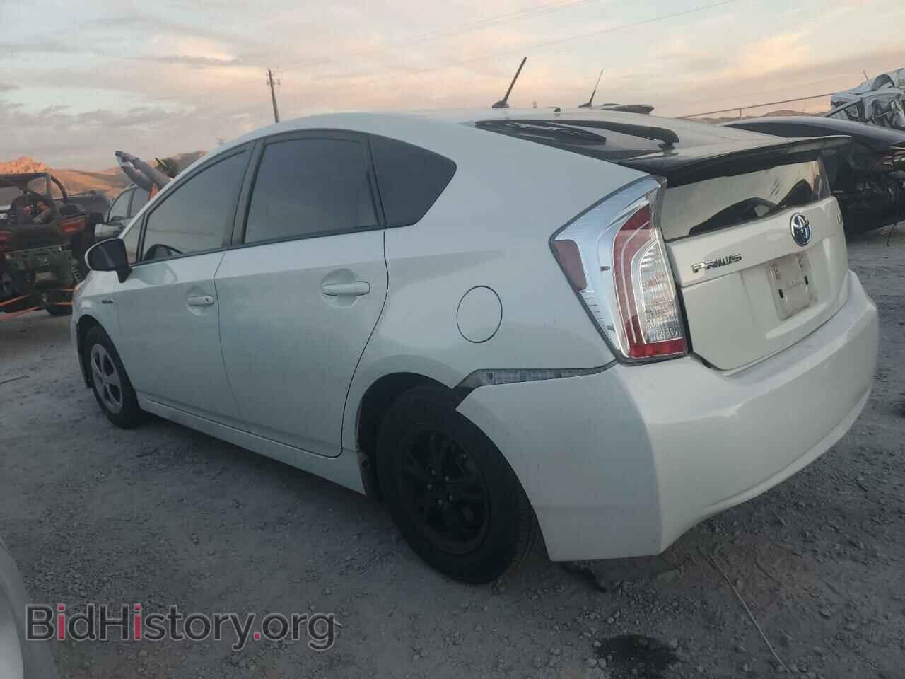 2014 TOYOTA PRIUS - VIN: JTDKN3DU4E1761088 - Фото 2