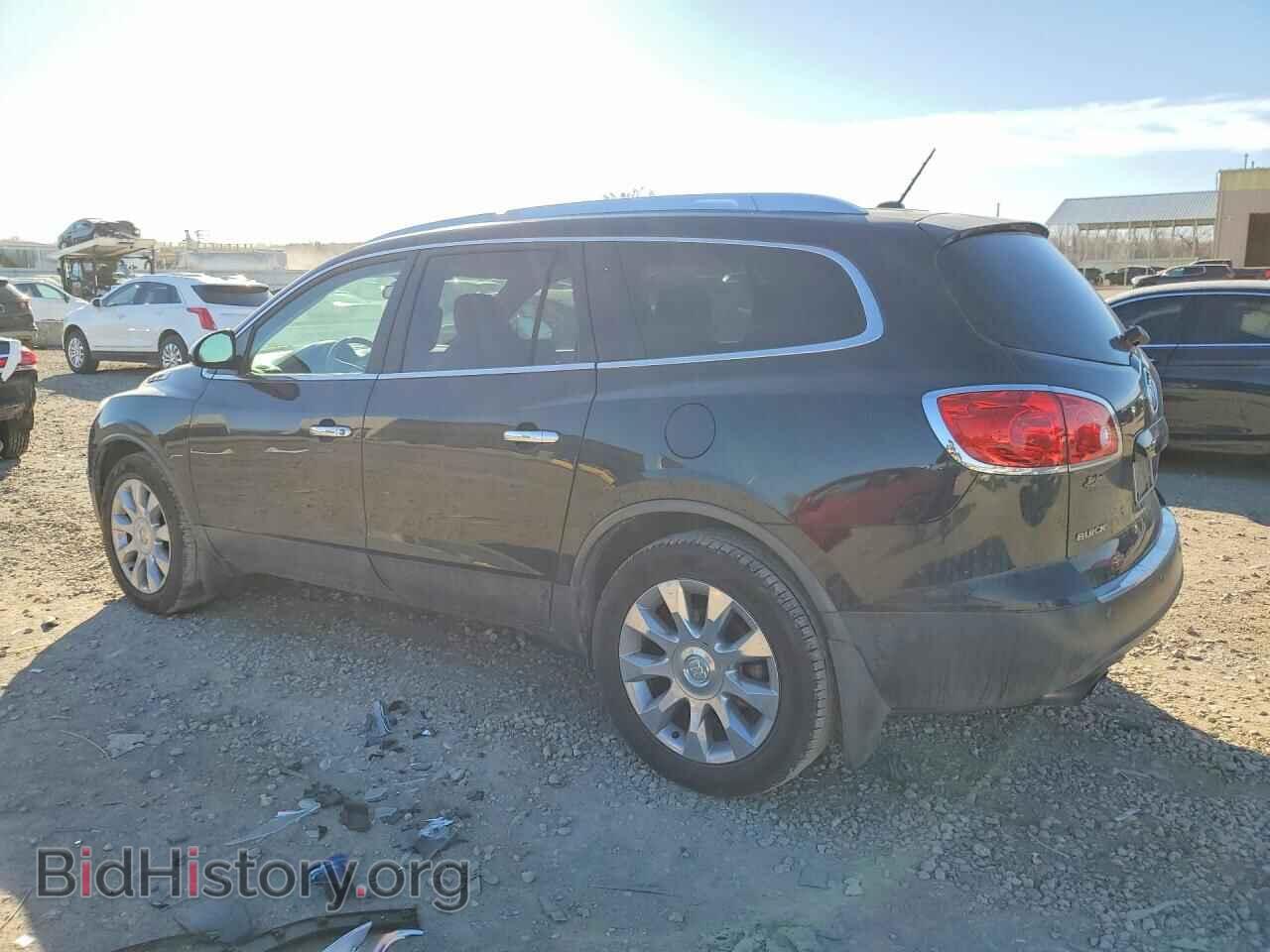 2011 BUICK ENCLAVE - VIN: 5GAKRCED1BJ418531 - Фото 2