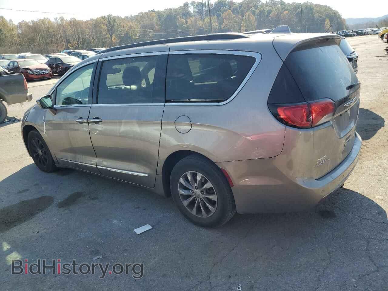 2017 CHRYSLER PACIFICA - VIN: 2C4RC1BG8HR535089 - Фото 2
