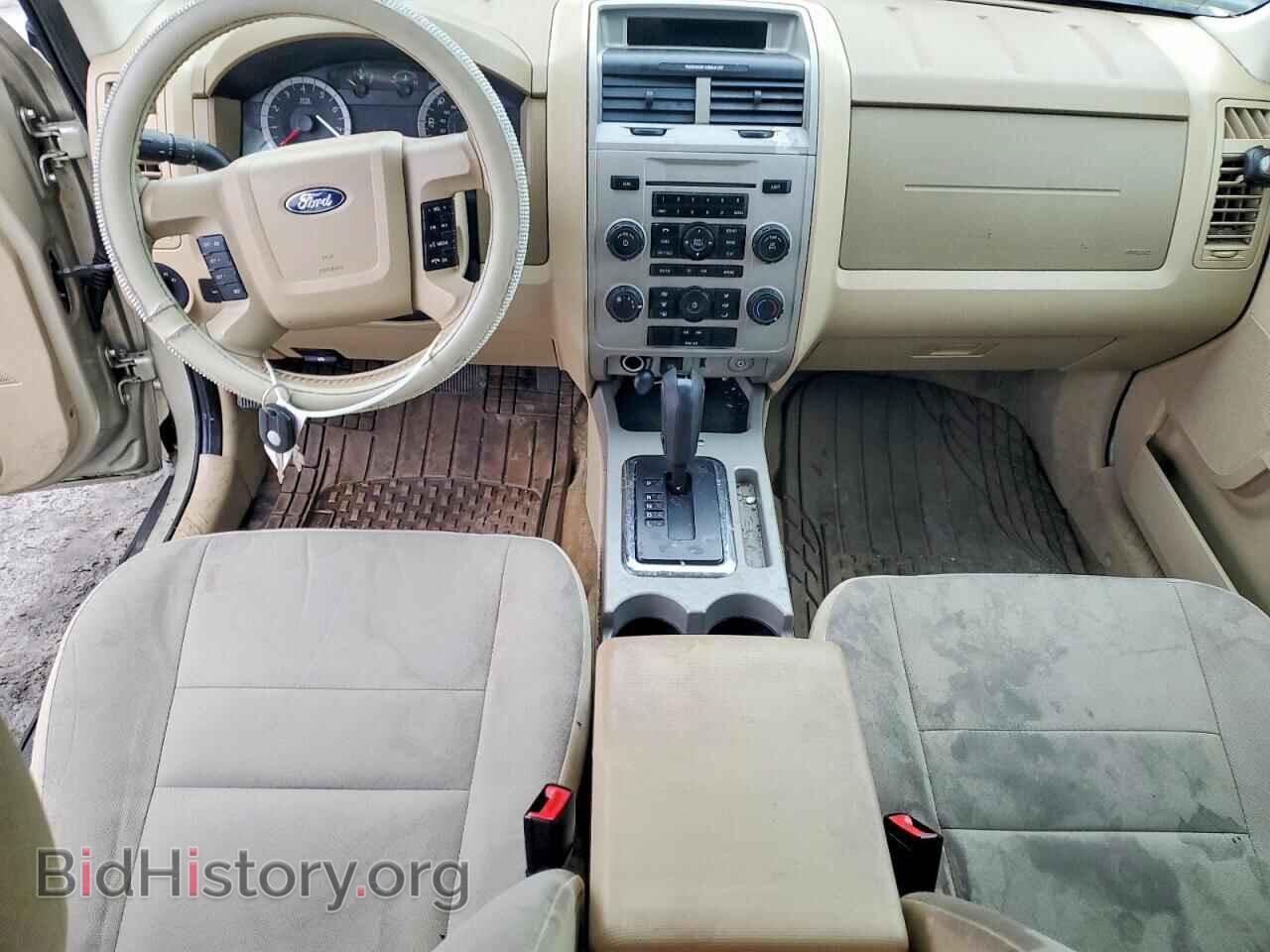 2011 FORD ESCAPE - VIN: 1FMCU0D75BKA25035 - Фото 8