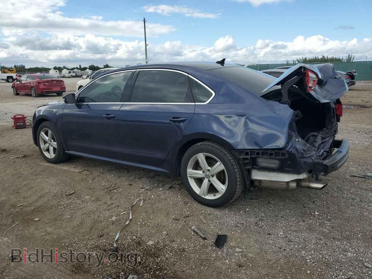 2015 VOLKSWAGEN PASSAT - VIN: 1VWBS7A38FC021672 - Фото 2