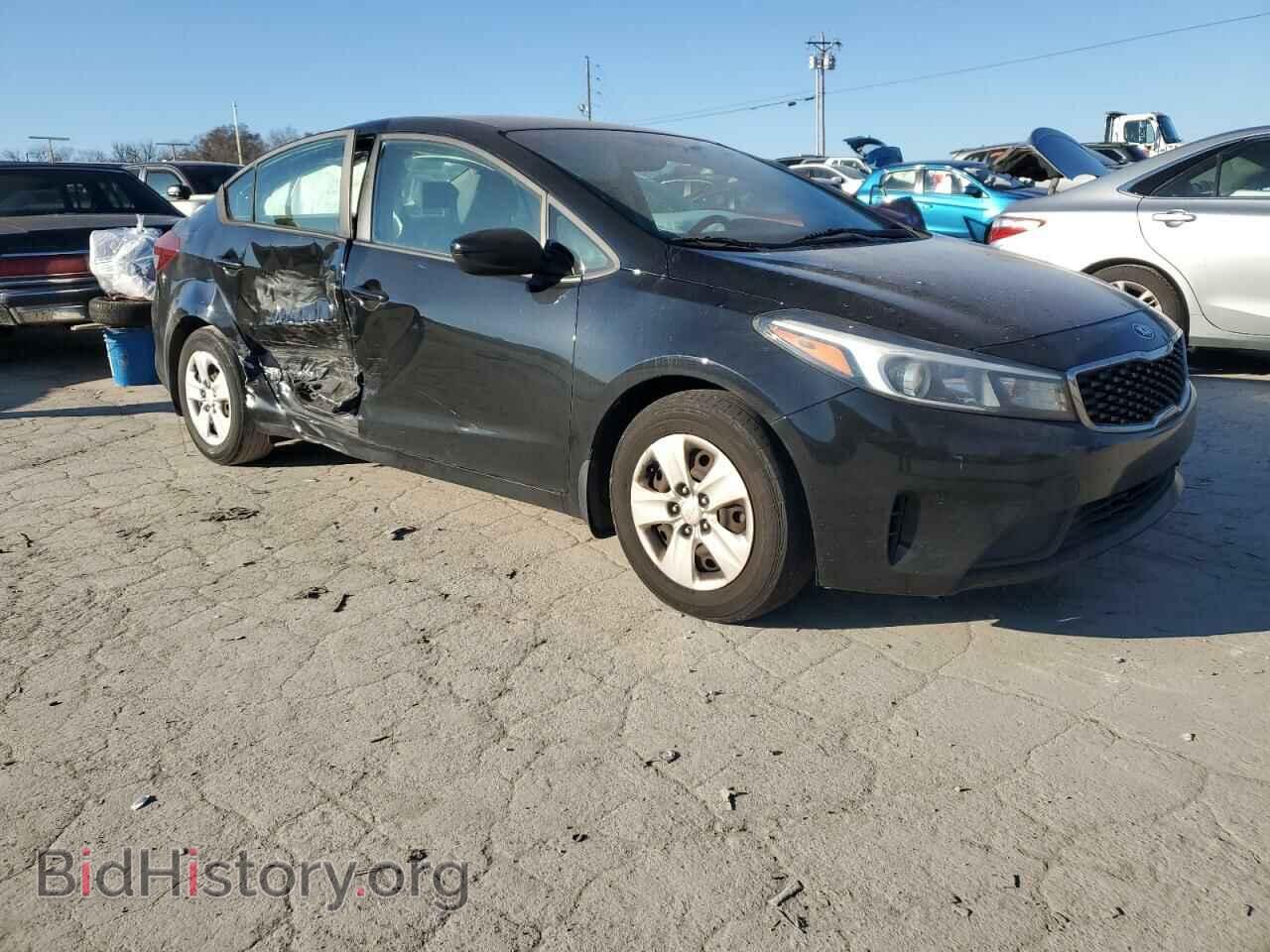 2017 KIA FORTE - VIN: 3KPFK4A78HE049411 - Фото 4