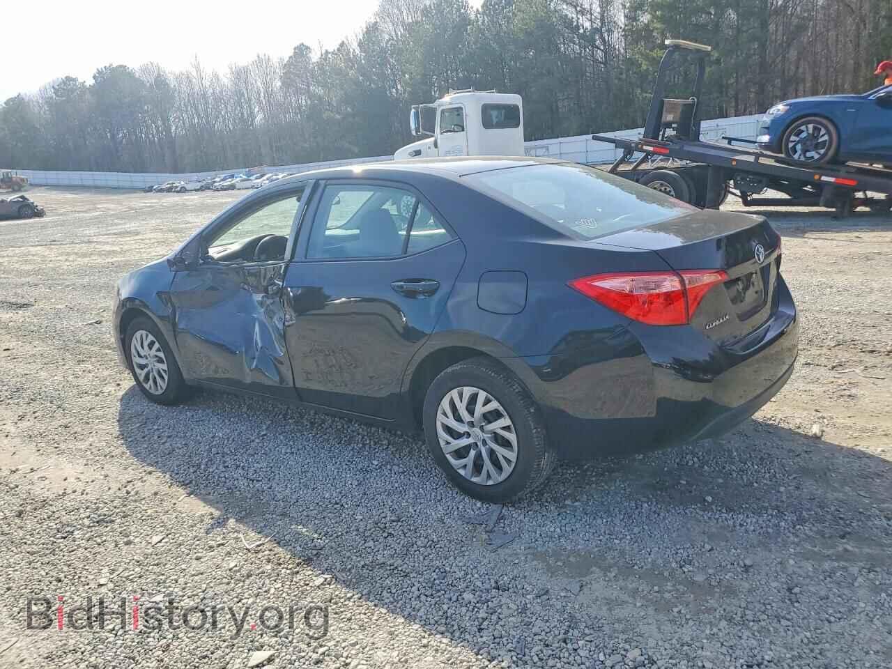 2018 TOYOTA COROLLA - VIN: 5YFBURHEXJP744990 - Фото 2