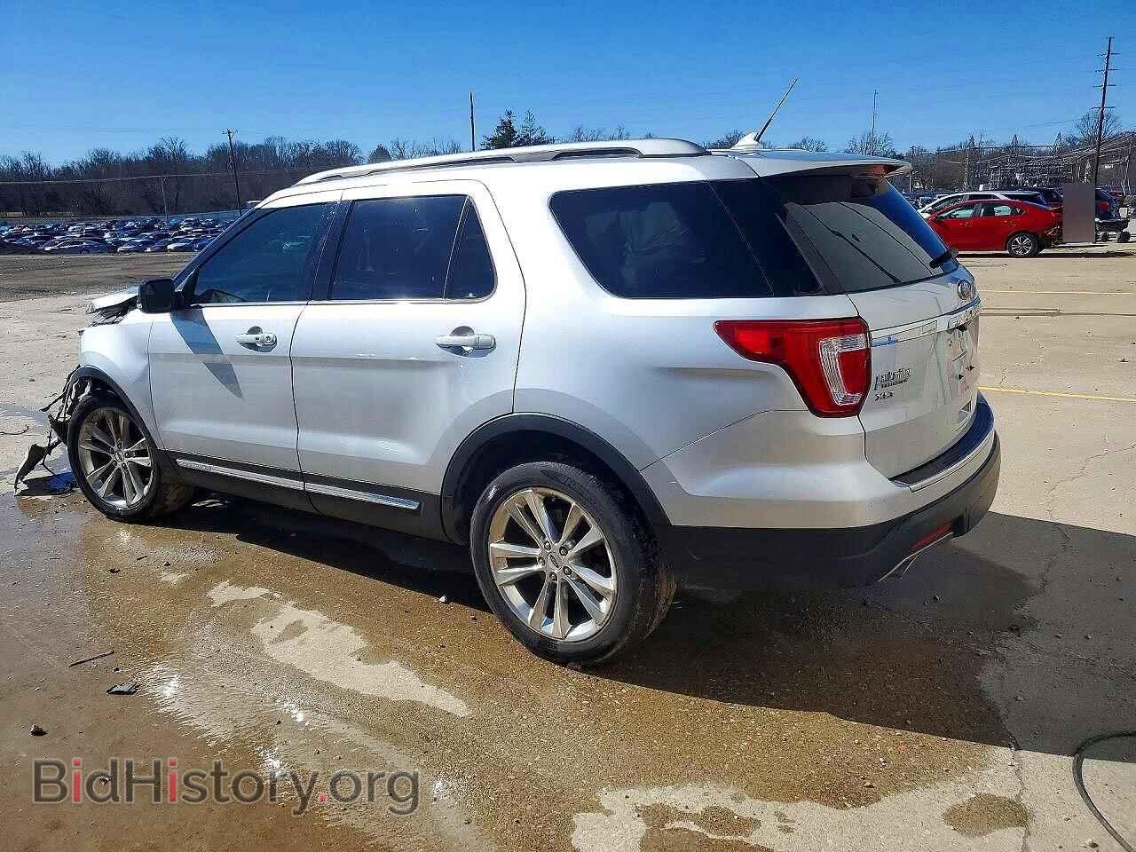 2018 FORD EXPLORER - VIN: 1FM5K7D81JGB28972 - Фото 2