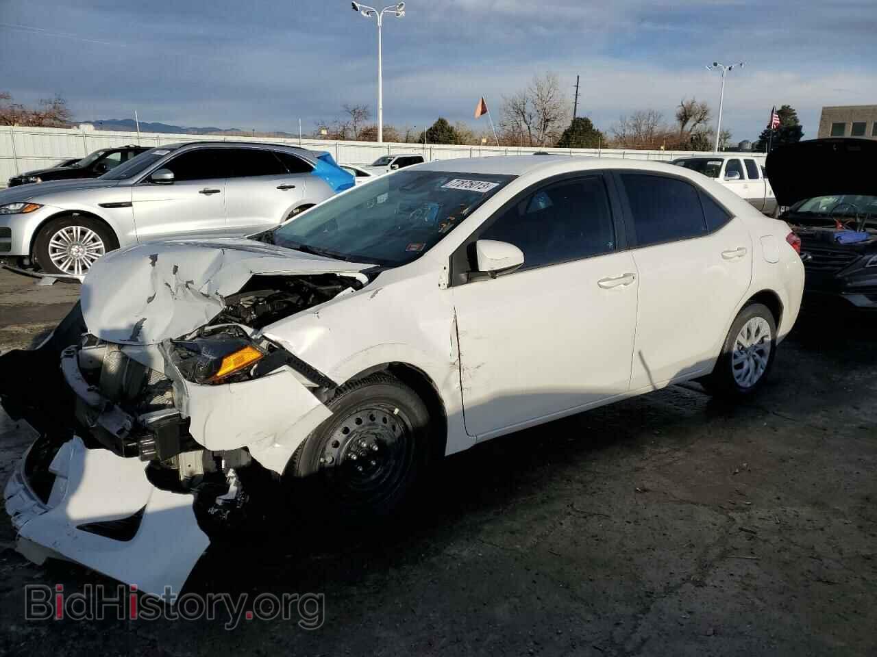 Фотография 5YFBURHE1HP577963 - TOYOTA COROLLA 2017