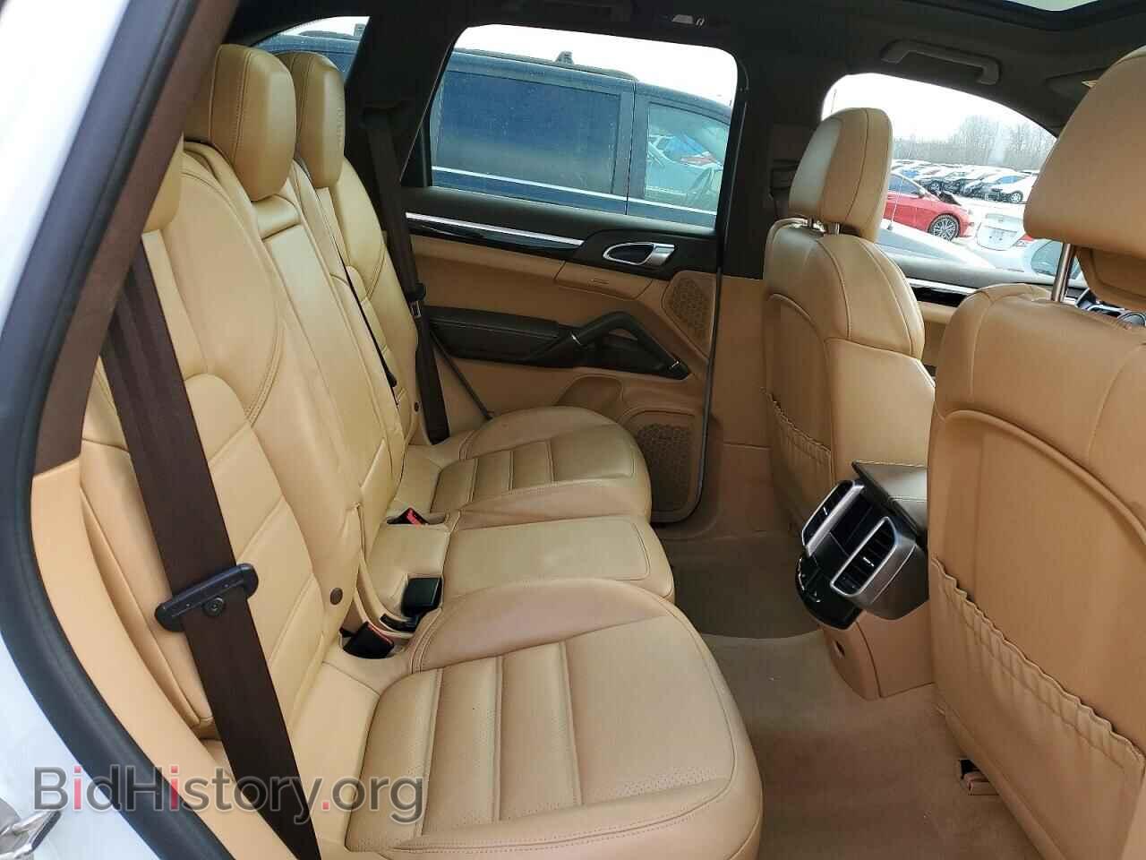 2017 PORSCHE CAYENNE - VIN: WP1AA2A22HKA82664 - Photo 11