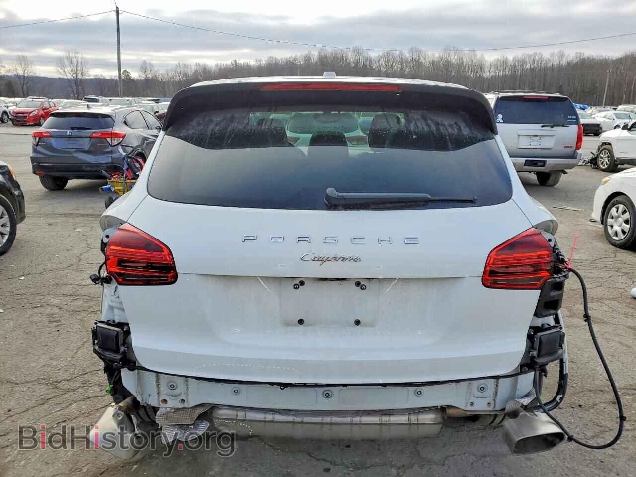 2017 PORSCHE CAYENNE - VIN: WP1AA2A22HKA82664 - Photo 6