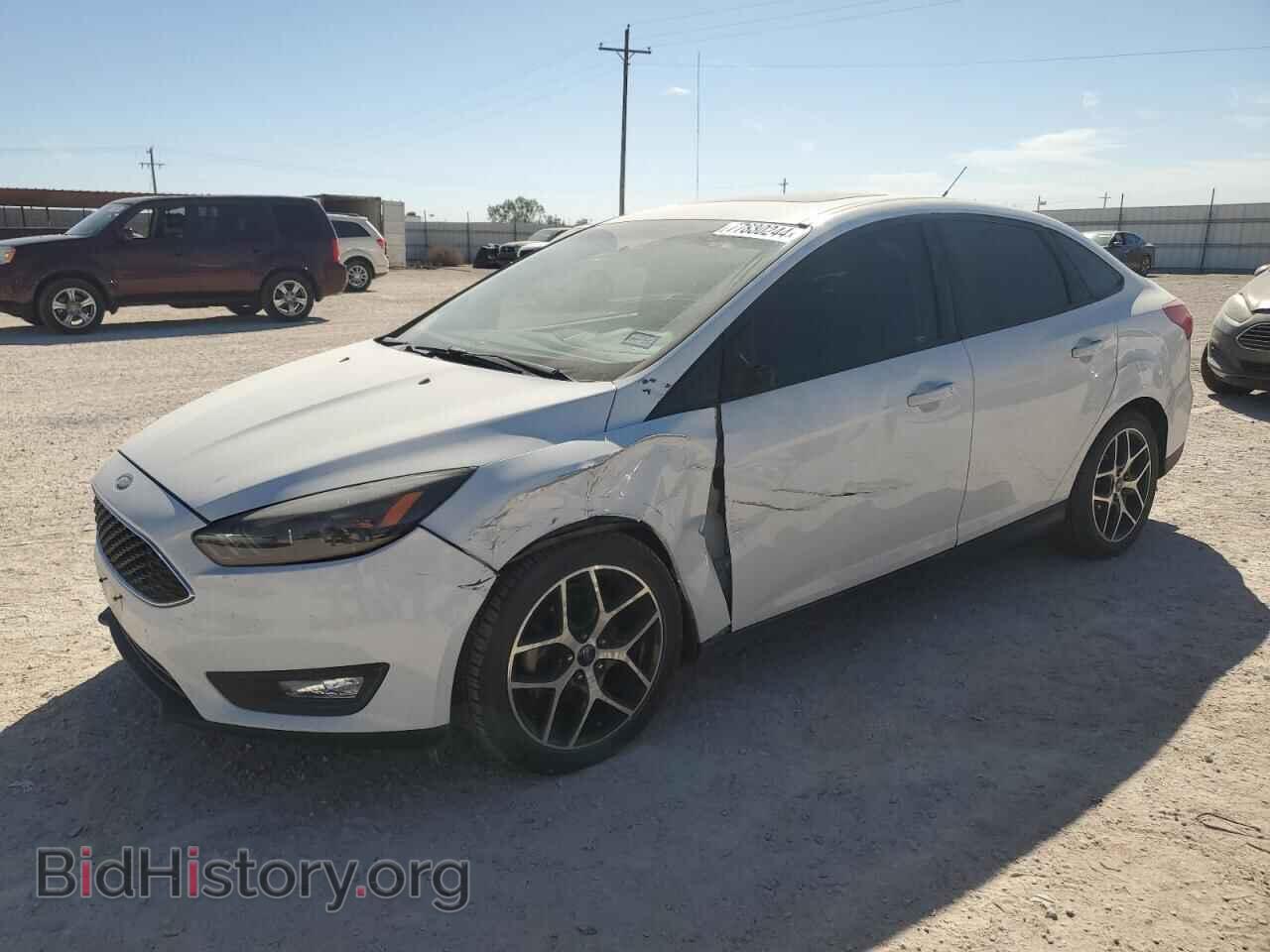 Photo 1FADP3H2XHL295466 - FORD FOCUS 2017