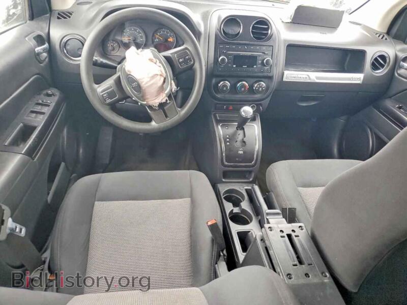 2015 Jeep COMPASS (VIN 1C4NJCBB7FD152586) — фото 8 из 15
