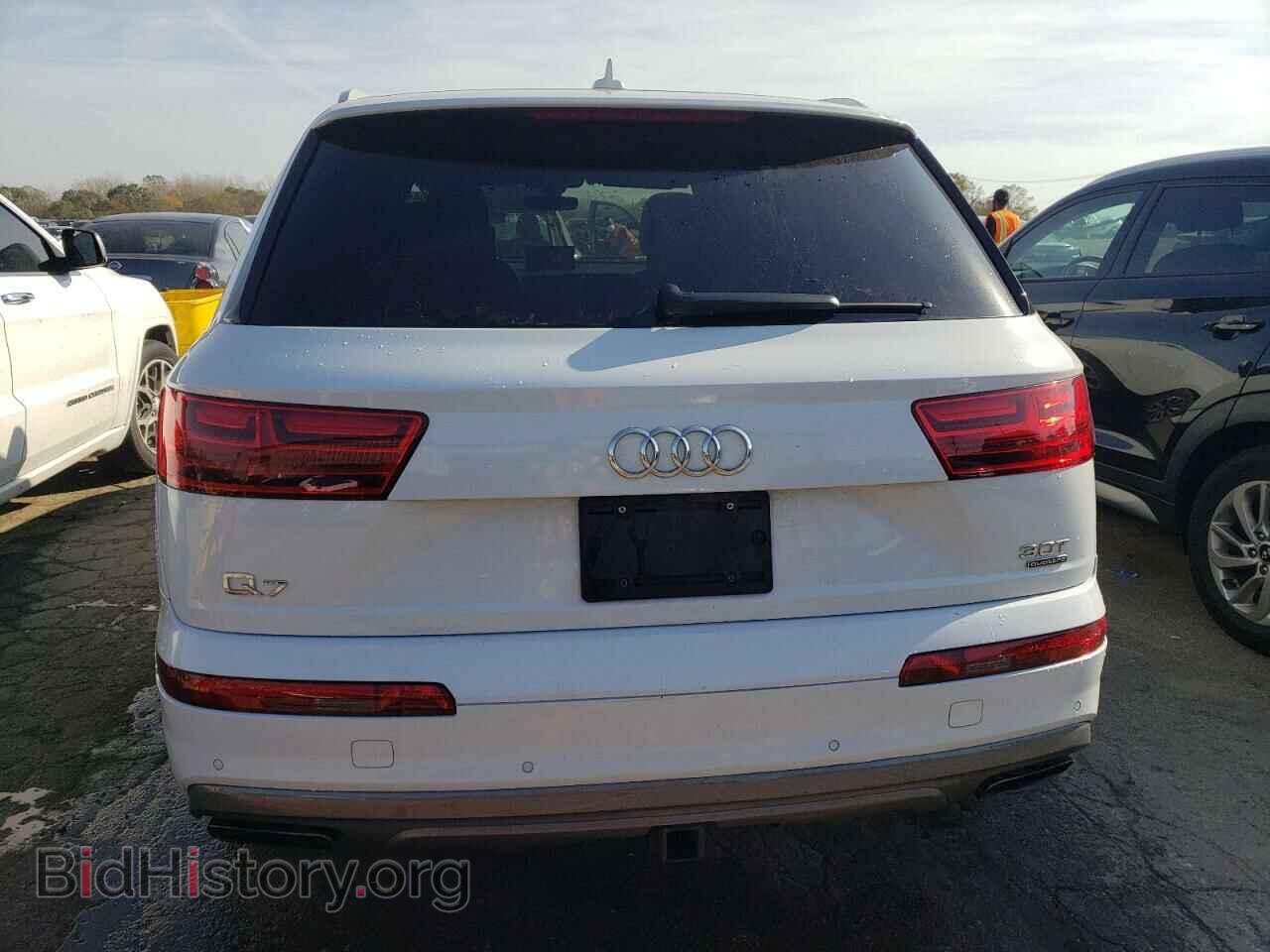 2017 AUDI Q7 - VIN: WA1VAAF77HD010004 - Фото 6