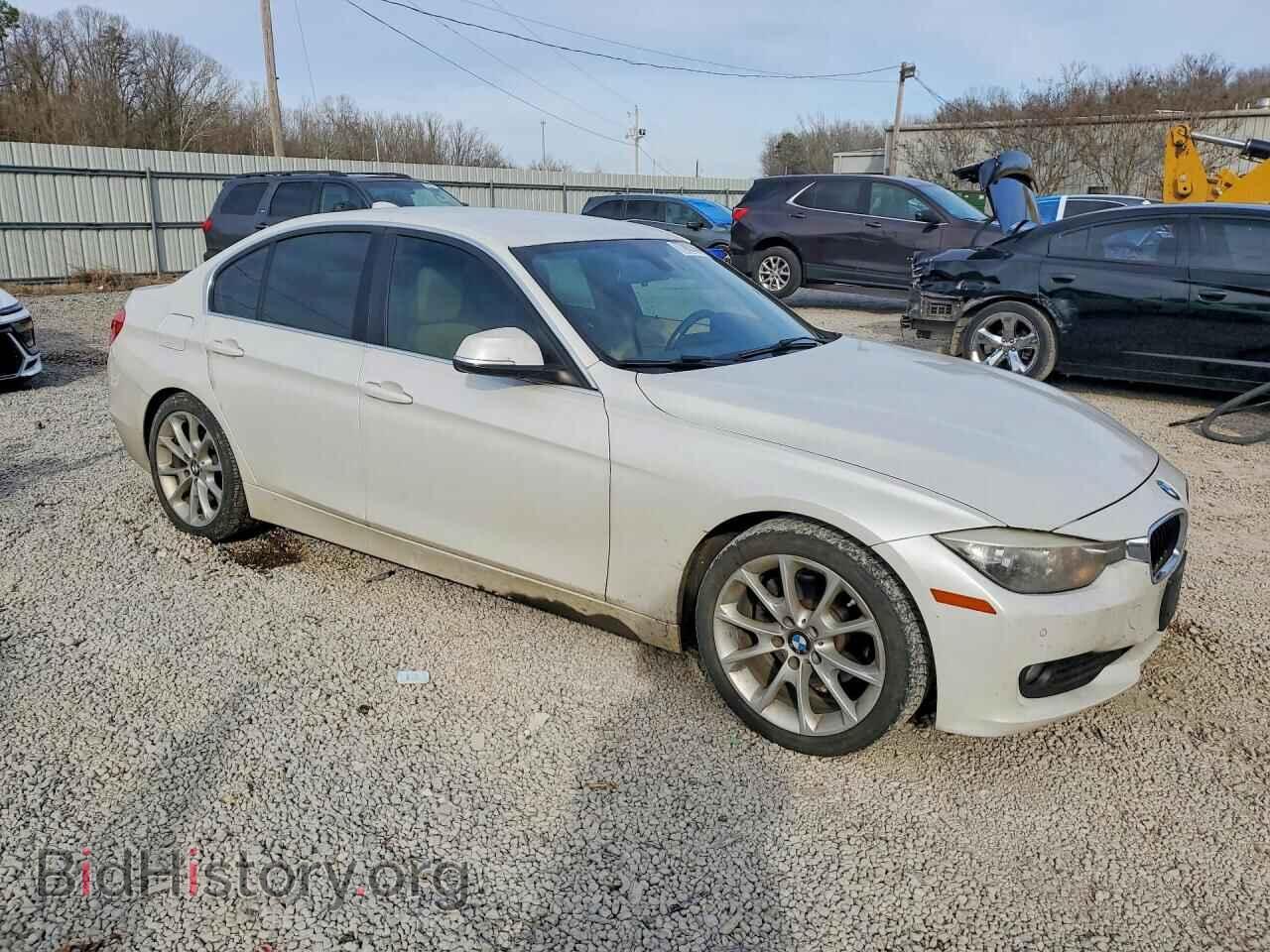 2015 BMW 320 - VIN: WBA3B1C50FK135929 - Photo 4