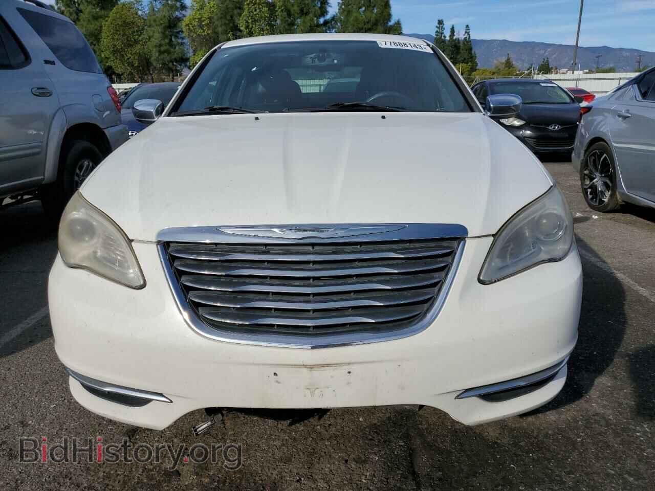 2011 CHRYSLER 200 - VIN: 1C3BC2FG2BN519223 - Фото 5