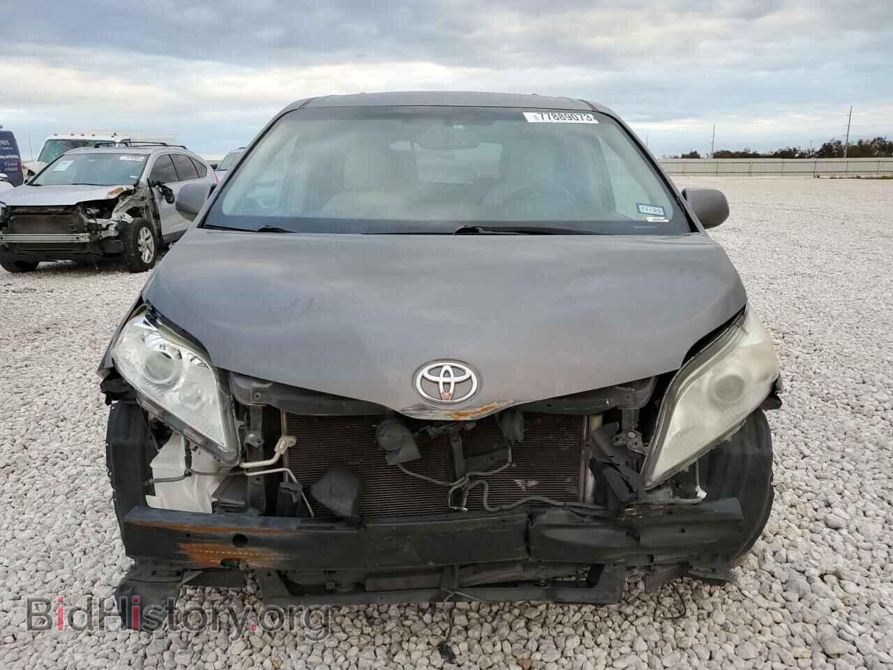 2012 TOYOTA All Models - VIN: 5TDKK3DC8CS205916 - Фото 5