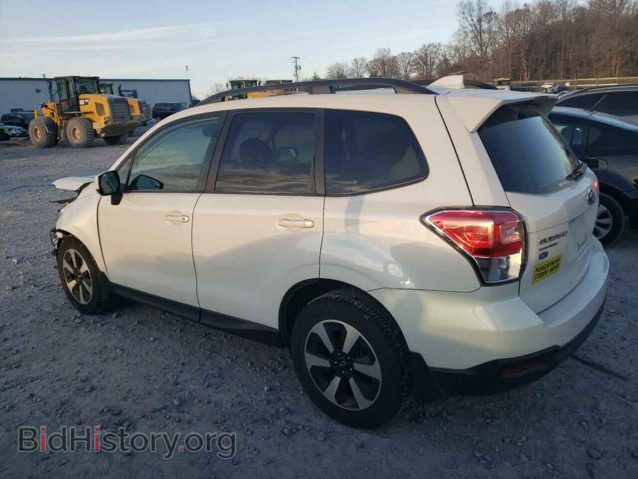 2017 SUBARU FORESTER - VIN: JF2SJAEC1HG537740 - Фото 2