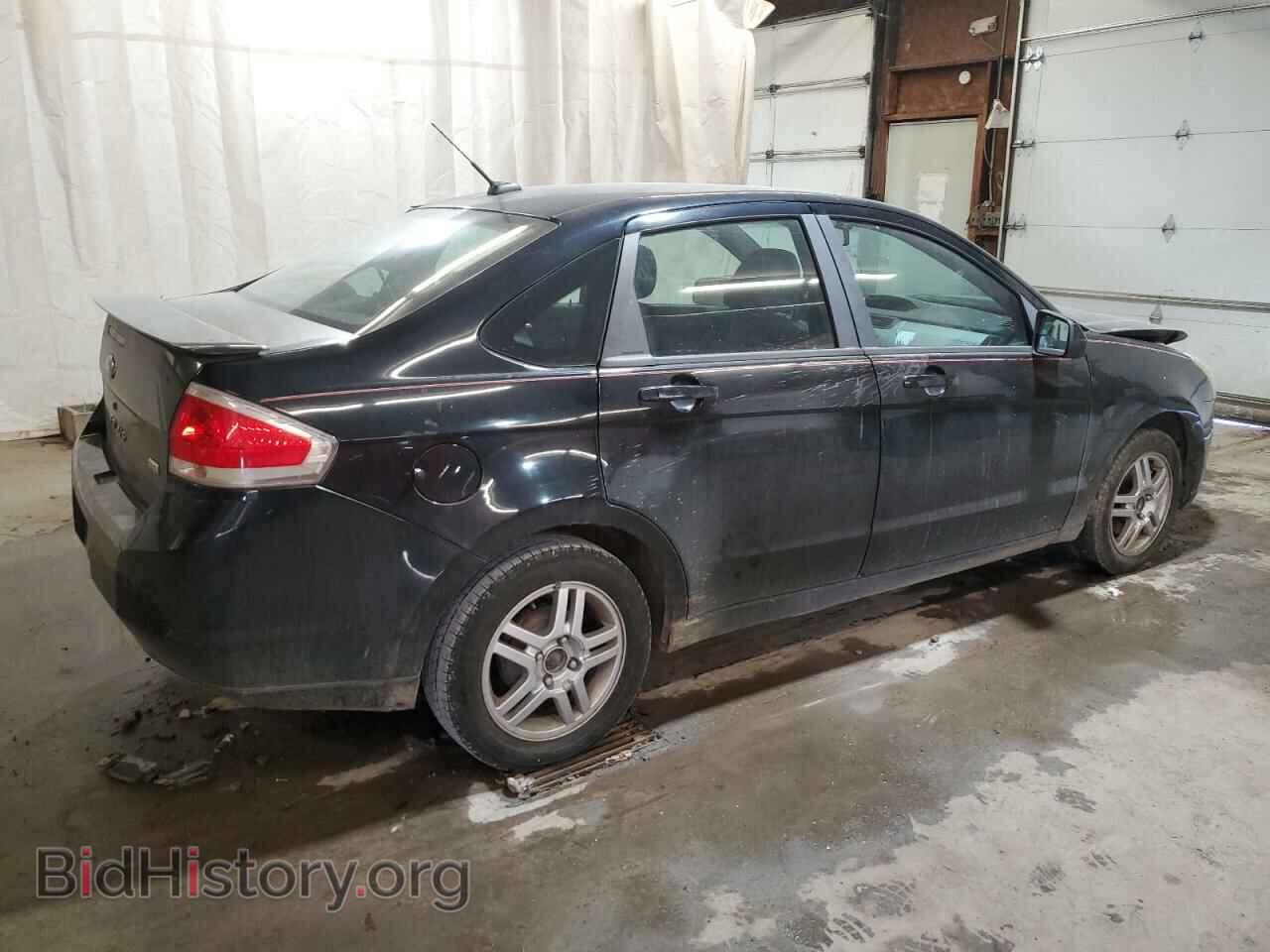2009 FORD FOCUS - VIN: 1FAHP36N29W215608 - Фото 3