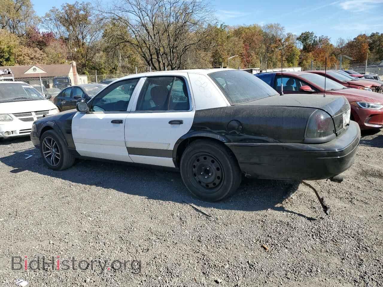 2011 FORD CROWN VIC - VIN: 2FABP7BV5BX184304 - Фото 2