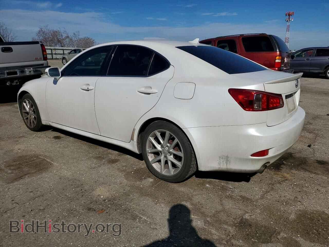 2013 LEXUS IS - VIN: JTHBF5C24D5188983 - Photo 2