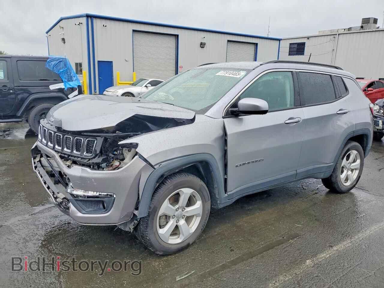 Photo 3C4NJDBB7JT245536 - JEEP COMPASS 2018