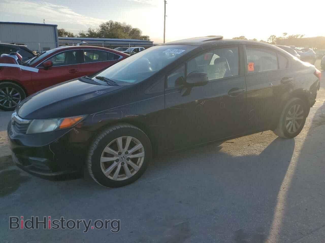 Фотография 19XFB2F86CE093549 - HONDA CIVIC 2012